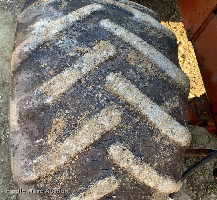 image for item JT9748 Ditch Witch  R40 trencher