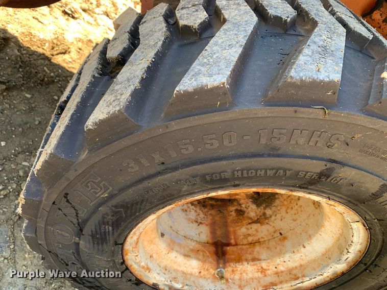 image for item JT9748 Ditch Witch  R40 trencher