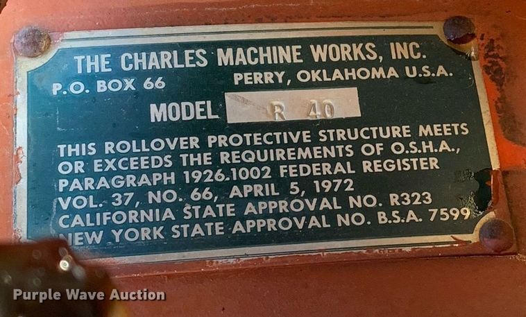 image for item JT9748 Ditch Witch  R40 trencher