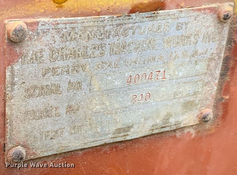 image for item JT9748 Ditch Witch  R40 trencher