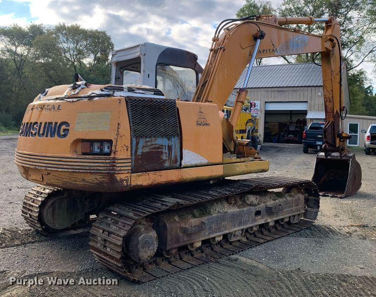 image for item JT9749 1998 Samsung 130 excavator