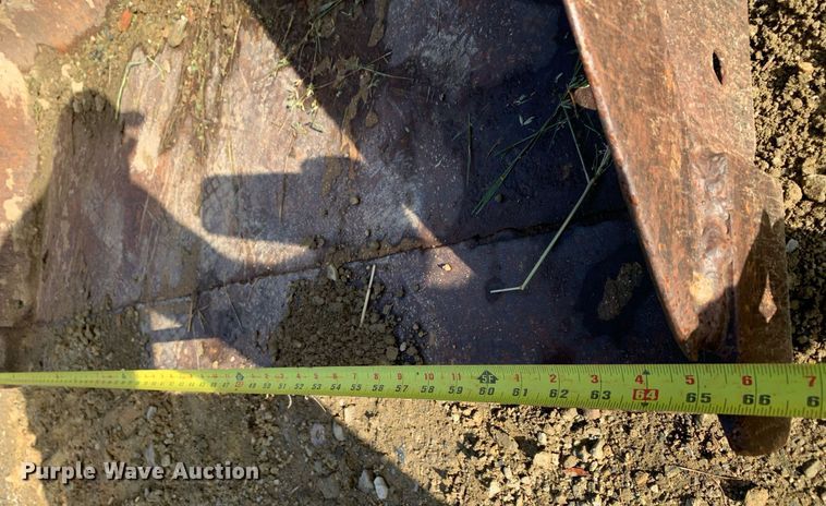 image for item JT9750 1999 John Deere  240 skid steer loader