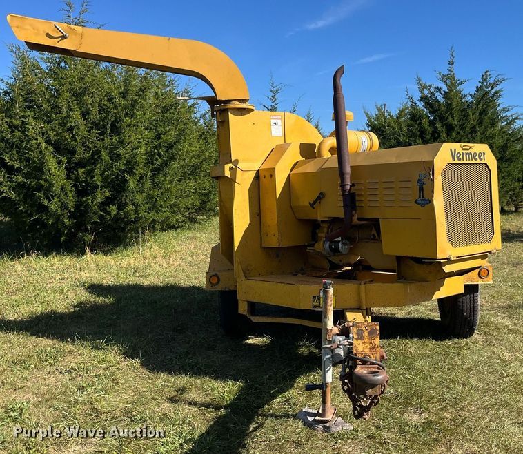 image for item LC9227 Veermer 1250 wood chipper