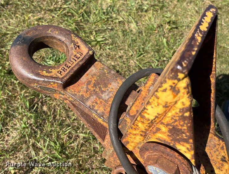 image for item LC9227 Veermer 1250 wood chipper