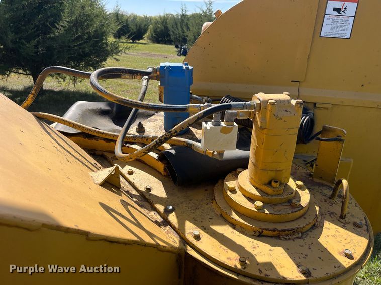 image for item LC9227 Veermer 1250 wood chipper