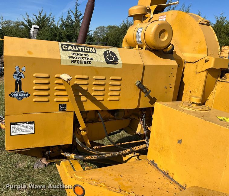 image for item LC9227 Veermer 1250 wood chipper