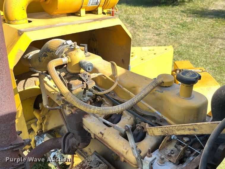 image for item LC9227 Veermer 1250 wood chipper