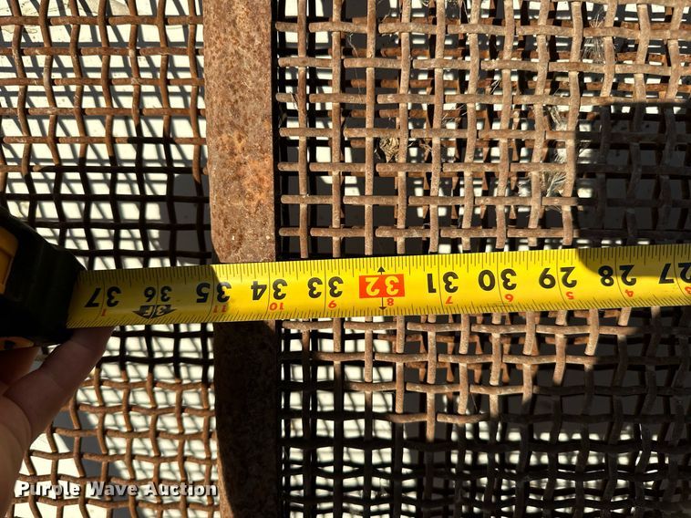 image for item LR9474 (3) screen decks