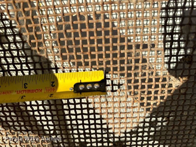 image for item LR9476 (3) screen decks