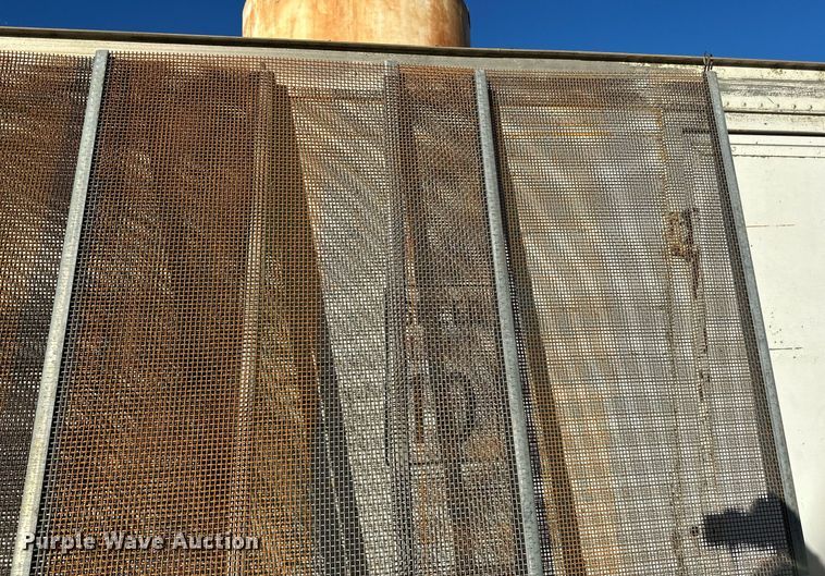 image for item LR9477 (4) screen decks 