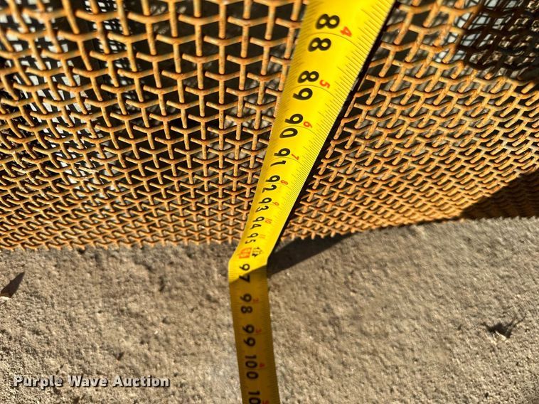 image for item LR9477 (4) screen decks 