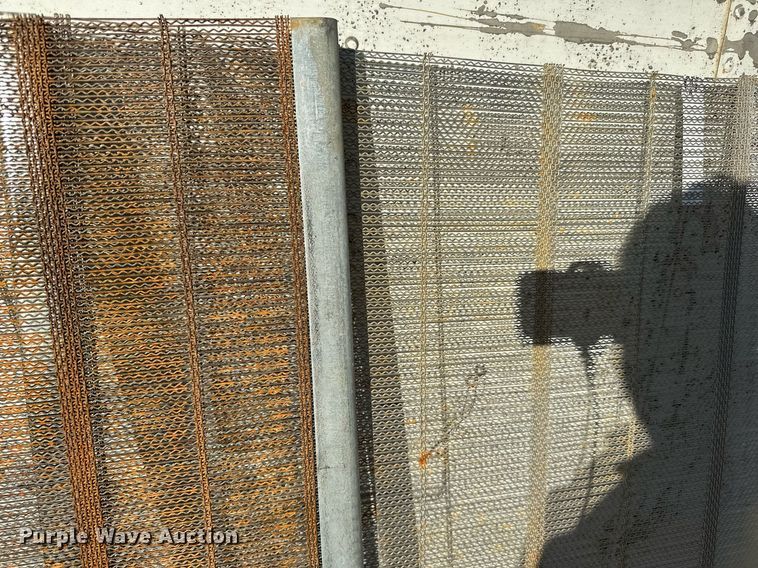 image for item LR9478 (3) screen decks 