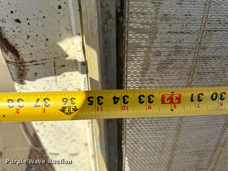 image for item LR9478 (3) screen decks 