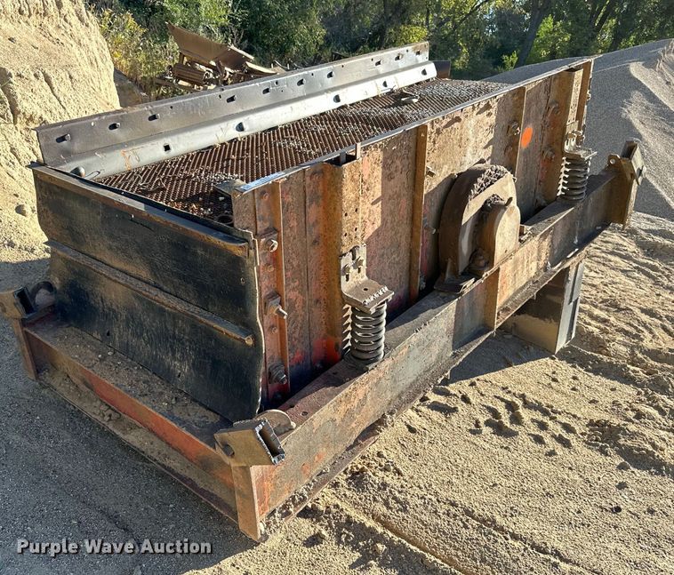 image for item LR9482 Shaker deck 