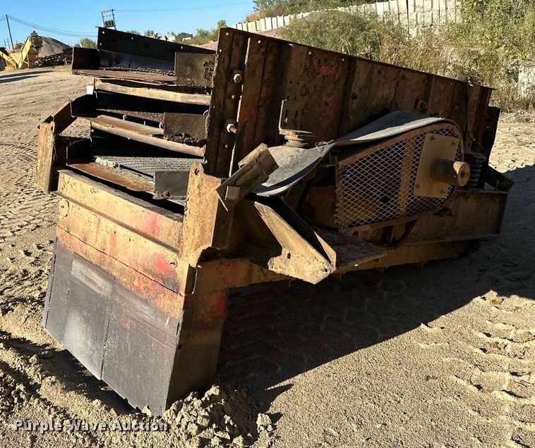 image for item LR9482 Shaker deck 