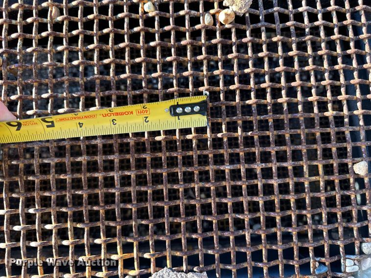 image for item LR9482 Shaker deck 