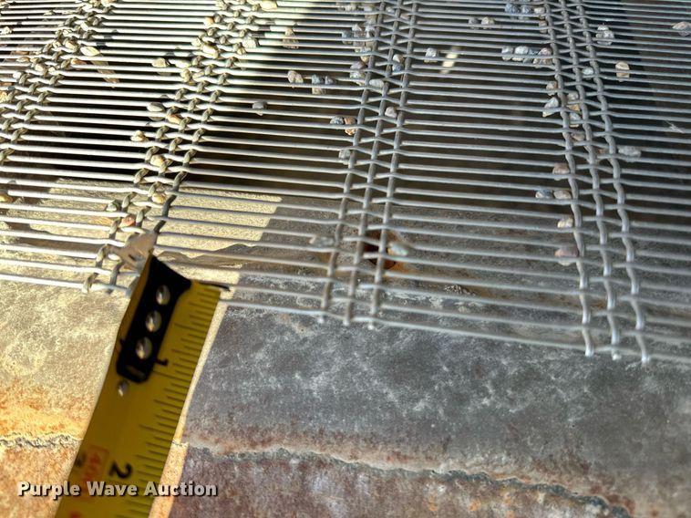 image for item LR9482 Shaker deck 