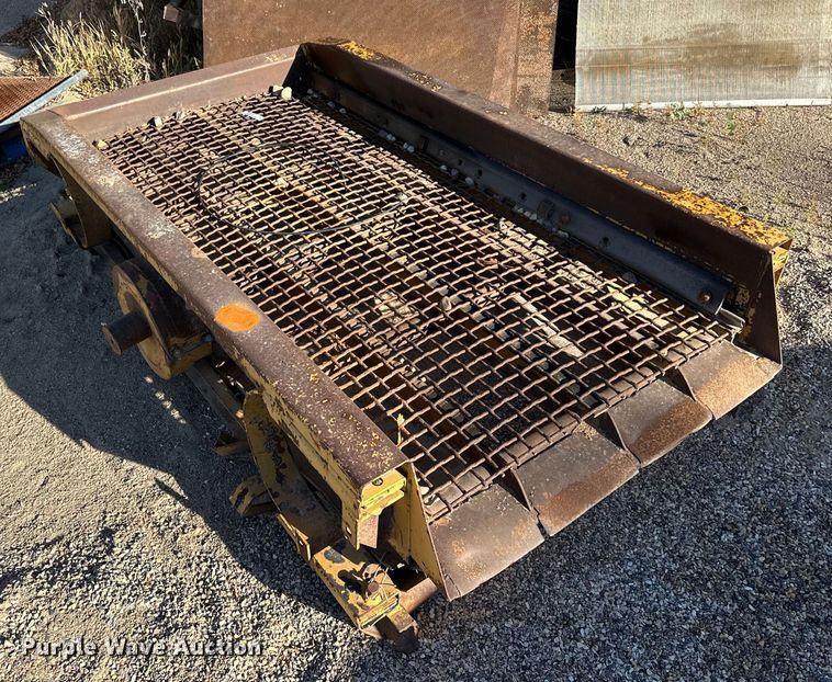 image for item LR9484 Shaker deck 