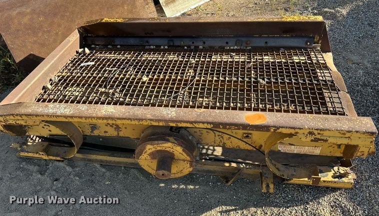 image for item LR9484 Shaker deck 