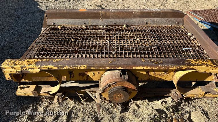 image for item LR9484 Shaker deck 