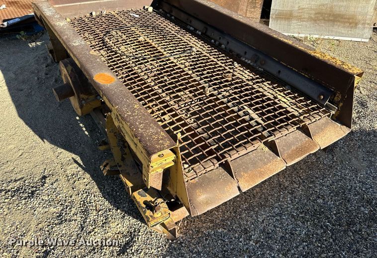 image for item LR9484 Shaker deck 