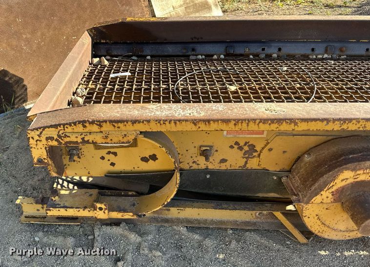 image for item LR9484 Shaker deck 