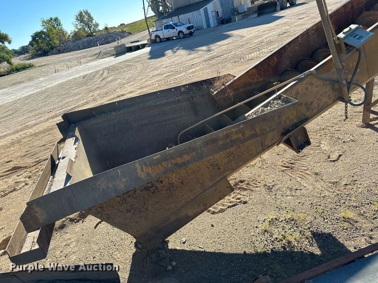 image for item LR9486 Auger  