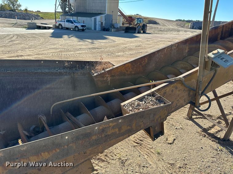 image for item LR9486 Auger  