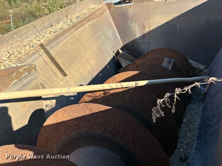 image for item LR9486 Auger  