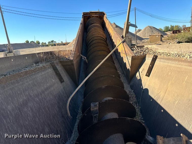 image for item LR9486 Auger  