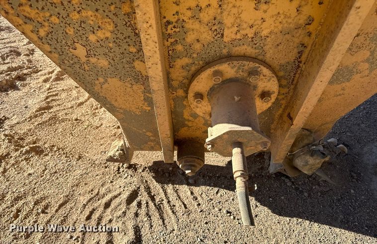 image for item LR9486 Auger  