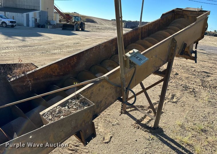 image for item LR9486 Auger  