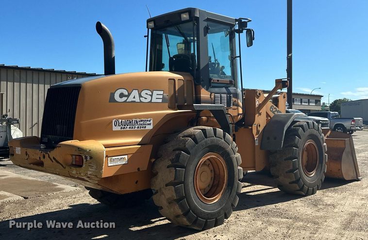 image for item LR9487 2004 Case 621D wheel loader