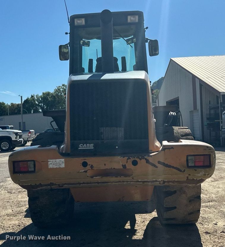 image for item LR9487 2004 Case 621D wheel loader