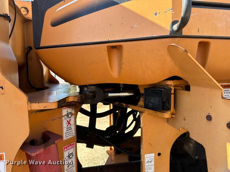 image for item LR9487 2004 Case 621D wheel loader