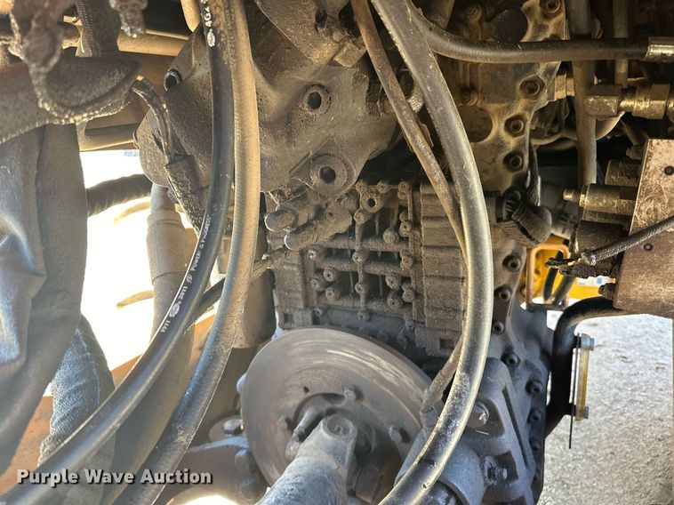 image for item LR9487 2004 Case 621D wheel loader