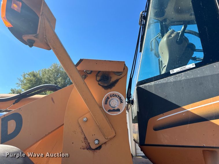 image for item LR9487 2004 Case 621D wheel loader