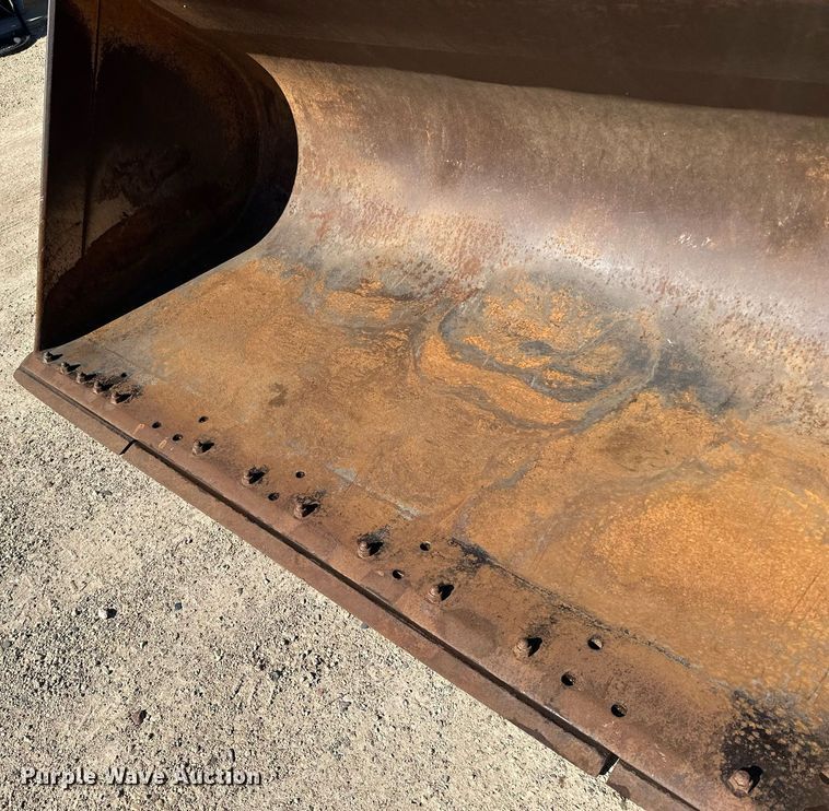 image for item LR9487 2004 Case 621D wheel loader