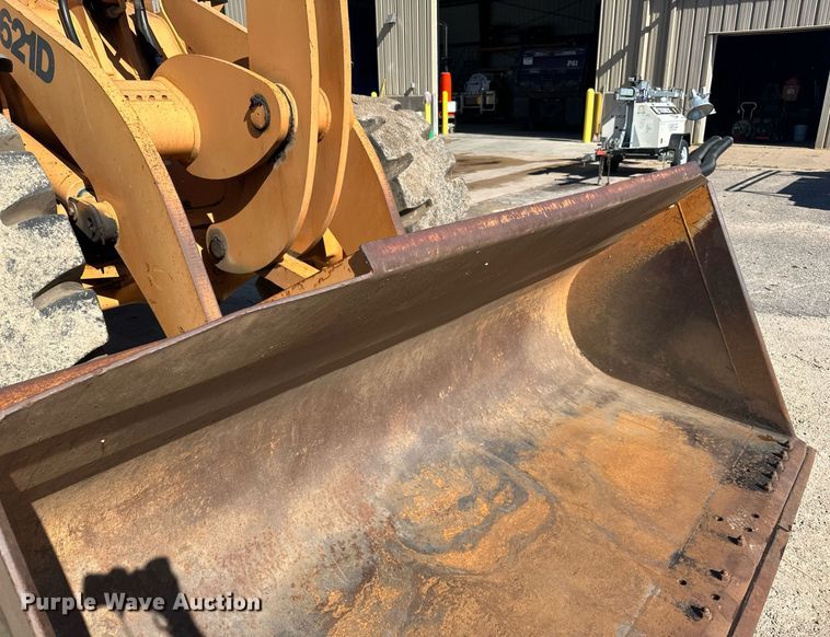 image for item LR9487 2004 Case 621D wheel loader