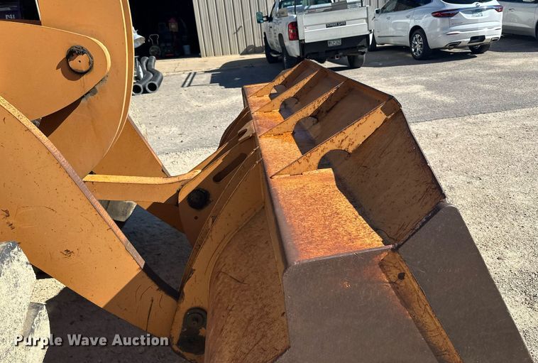 image for item LR9487 2004 Case 621D wheel loader