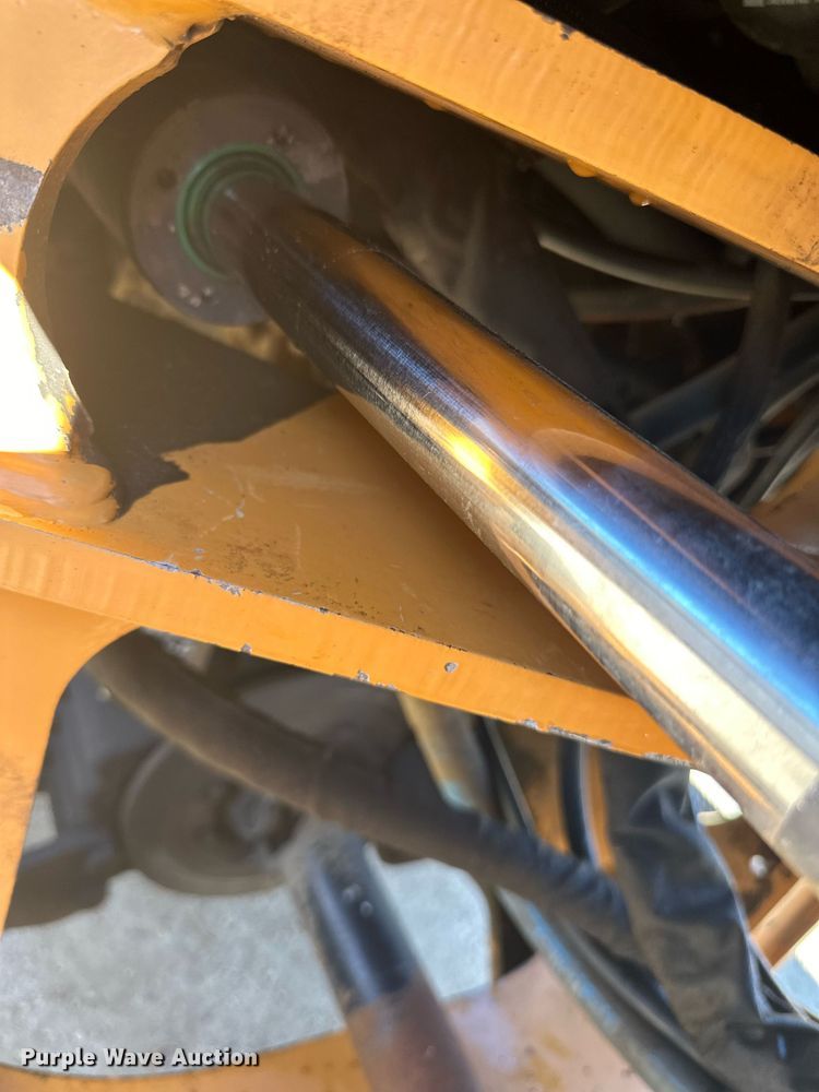 image for item LR9487 2004 Case 621D wheel loader