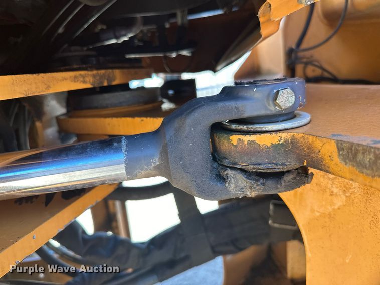 image for item LR9487 2004 Case 621D wheel loader