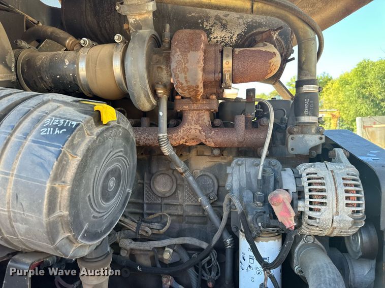 image for item LR9487 2004 Case 621D wheel loader