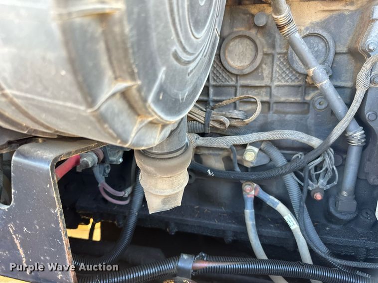 image for item LR9487 2004 Case 621D wheel loader