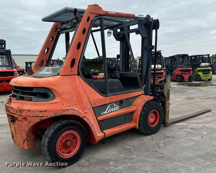 image for item MV9187 2000 Linde H70D forklift