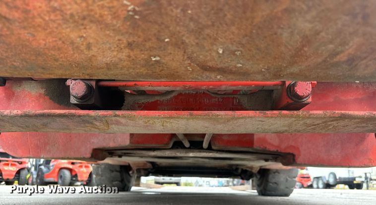 image for item MV9187 2000 Linde H70D forklift