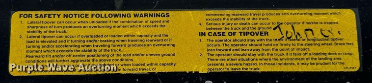 image for item MV9188 1997 Daewoo D40S forklift