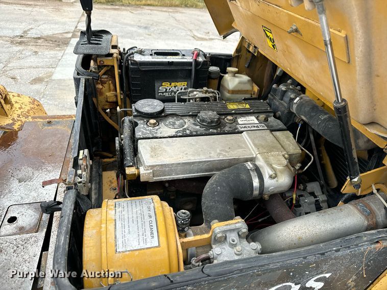 image for item MV9188 1997 Daewoo D40S forklift