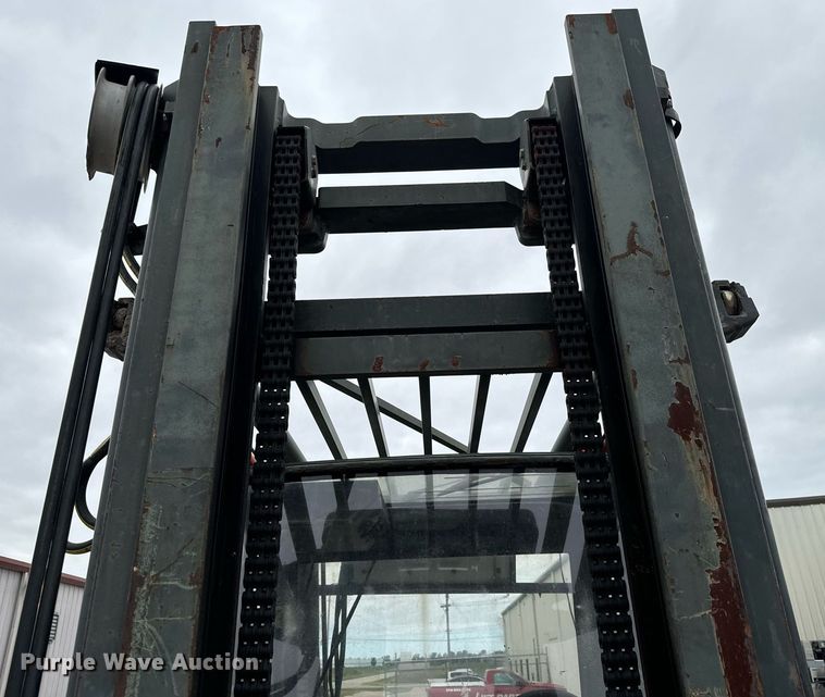 image for item MV9189 2006 Linde H80D-900-03 forklift