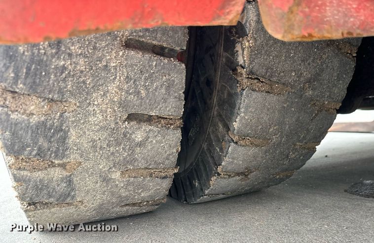 image for item MV9189 2006 Linde H80D-900-03 forklift